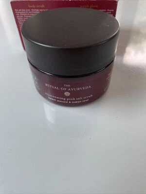 RITUALS The Ritual Of Ayurveda Rejuvenating Pink Salt Scrub 125g FREE mit - Image 1 of 3