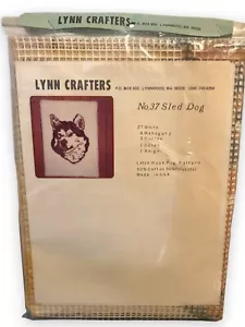 VINTAGE Latch Hook Rug Kit SLED DOG Wall Decor Hanging NOS Latge MADE USA #37