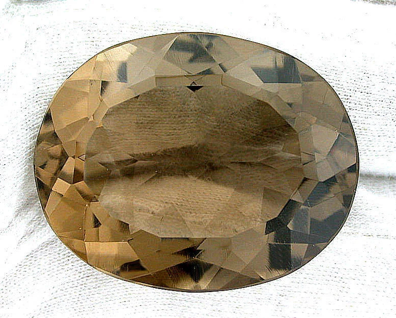 Piedra preciosa de cuarzo ahumado ovalada brasileña natural de 116,98 quilates EBS504 Foto 1 de 1