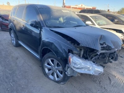 Used Ignition Switch fits: 2010 Mitsubishi Outlander w/passive entry AT Grade A - Image 1 of 4