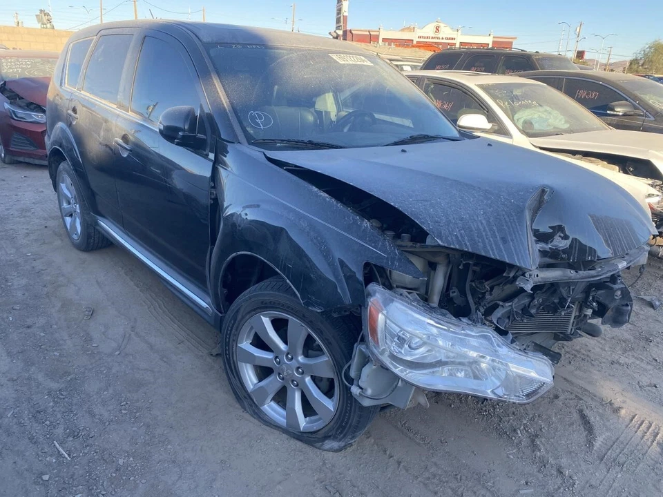 Used Front Left Door Window Regulator Front fits: 2010 Mitsubishi Outlander Fron - Image 1 of 4