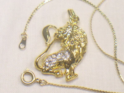 ** COLLAR COLGANTE LEÓN ZODAC DISEÑADOR TONO ORO 18KT ANIMAL DB783 Foto 1 de 3