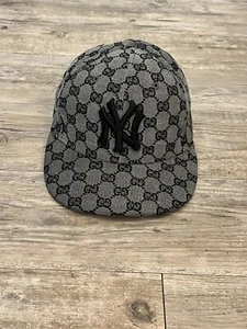 Deadstock Rare Yankee New Ear Gucci Monogram Hat VTG 2004 - Picture 1 of 9