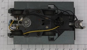 Lionel 18860-25 Phantom I Cam Camion fittizio 4 ruote con accoppiatore - Foto 1 di 3