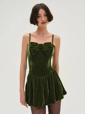 NWT FOR LOVE & LEMONS MARTINI GREEN VELVET MINI DRESS WITH BOW SIZE Small - Image 1 of 4