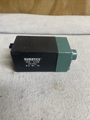 Numatics 225-372B Coil Missing Screw. - Image 1 of 3