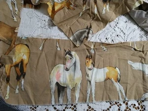 LOT of REMNANTS Alexander Henry Fabrics Collection 2016 love of horses ecru - Picture 1 of 6