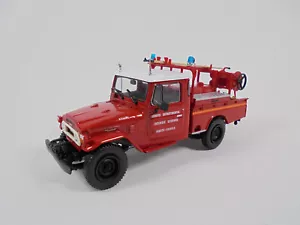 Fire Engine Toyota Land Cruiser FJ45 Desaut- 1:43 Hachette IXO Firefighter CPL19 - Picture 1 of 6