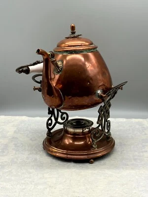 Antikes Rechaud aus Kupfer, an der Kanne Griff aus Keramik - Bild 1 von 4