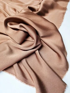 John Lewis Golden Brown 100% Silk Satin Crepe Fabric - 2m - Afbeelding 1 van 4