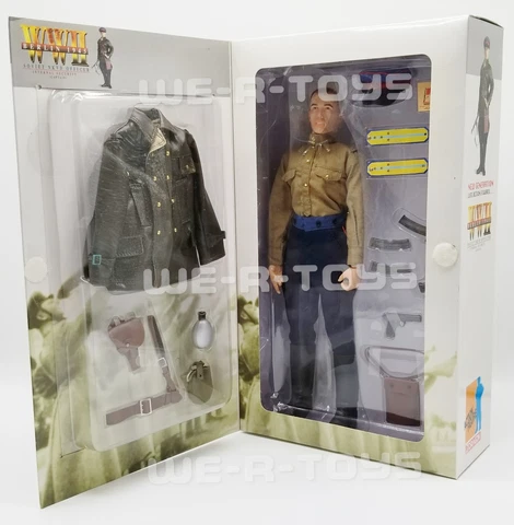 WWII Berlin 1945 Alexei Petrovich Komarov Soviet NKVD Officer 12" Action Figure Cover
