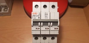 GARO 63A 3 POLE TYPE C, MCB, CIRCUIT BREAKER, C63 10K NEW - Picture 1 of 4