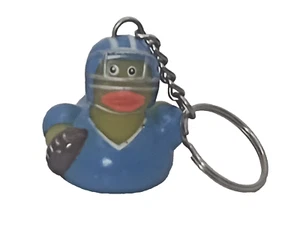 Llavero de pato de goma de fútbol - Imagen 1 de 3