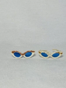 2 Vintage Mattel Barbie 1960s Pak White Cat Eye Sunglasses with Glitter - Picture 1 of 6