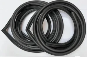 Ford Escort MK2 Pair Of Moulded Corner Door Seals RS1800 RS2000 Mexico *l - Picture 1 of 1