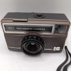 Cámara Kodak Instamatic 76X de colección - diseño clásico - Imagen 1 de 8