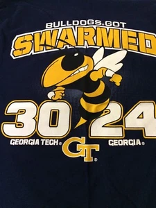 Georgia Tech Yellow Jackets Bulldogs Got Swarmed Long Sleeve T-shirt 2014 Sz S - Picture 1 of 5