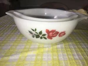 Vintage JAJ Pyrex Cinderella mixing bowls 7.5" & 6" June Rose Pouring Spouts - Picture 1 of 5
