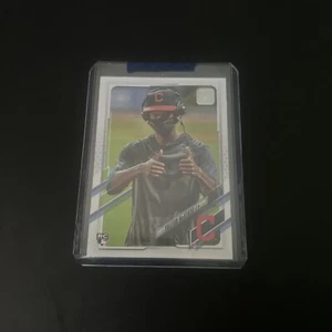 2021 Topps Triston McKenzie Photo Image Variation SP Rookie RC #319 Guardians - Bild 1 von 2