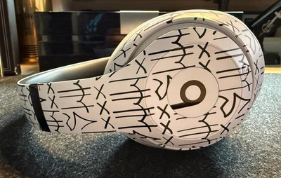 Beats Studio3 Wireless Bluetooth Kopfhörer - Neymar Jr. lim. Edition ungetragen - Bild 1 von 4