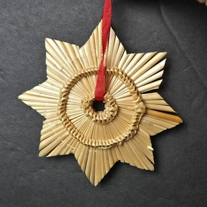 Handmade Woven Straw Star Ornament Scandinavian Nordic Natural Christmas 4" - Picture 1 of 5
