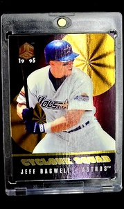 1995 Sportflix UC3 Cyclone Squad #CS3 Jeff Bagwell HOF Houston Astros Insert - Picture 1 of 10