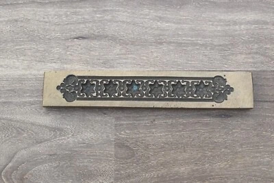 Troquel de joyería de latón fundido hecho a mano tipo vintage grabado a mano sello troquel Foto 1 de 4