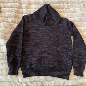 Gray Pullover Sweater with Turtleneck and Ribbed Cuffs - Picture 1 of 8