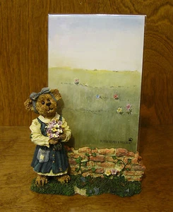 Boyds Frames #27360 ABBY T BEARYMUCH...YOURS TRULY, 4" x 6" pic NIB, 7" plexi - Picture 1 of 2