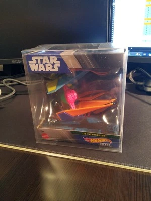 Hot Wheels Star Wars Starships Select Tie Interceptor No16 прототип Chase с чехлом - Изображение 1 из 4