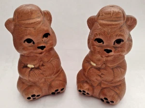Dos saleros y pimenteros Winton Bear Cubs de colección EE. UU. - Imagen 1 de 4
