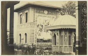 Pierre Petit. Exposition Universelle de 1867 à Paris. Maison italienne. Italie. - Foto 1 di 2