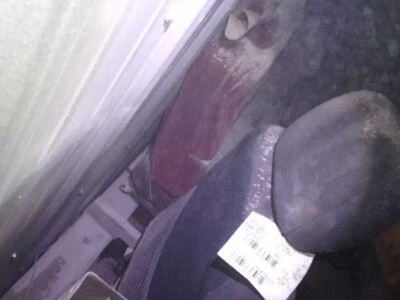 R FRONT SEAT FITS 03-05 CAVALIER 67394 - Imagem 1 de 4