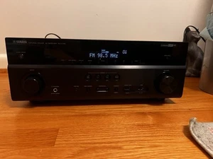 Yamaha RX-V781 7.2 Channel AV Receiver Dolby Atmos DTS:X Wi-Fi Bluetooth - Picture 1 of 9