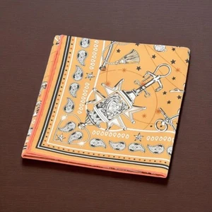 HERMES Bandana Carre 55 CHORUS STELLARUM 100% Seide orange bunt mit Etikett Box - Bild 1 von 3