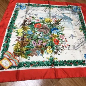 Gucci V.ACCORNERO Silk Scarf Floral Bouquet Square 85 x 85cm Italy Vintage - Picture 1 of 6