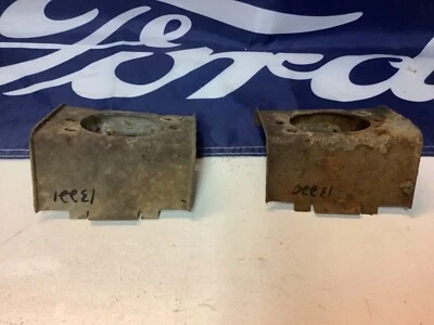 1962 1963 Ford Falcon Sprint Ranchero marcador frontal retentores de luz de seta - Imagem 1 de 4