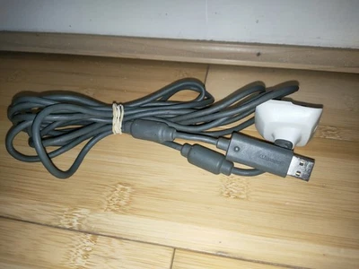 Xbox 360 Play and Charge Kit USB Cable Lead White - Image 1 of 2