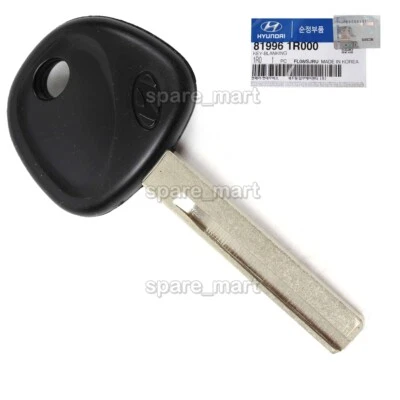 GENUINE Uncut Blanking Key for Hyundai Accent Veloster 12-17 819961R000 - Image 1 of 2