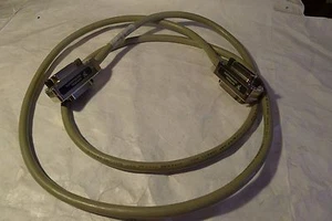 National Instrument GPIB doppelt geschirmtes Kabel 2 m PN 763061-02 (wie 10833B) - Bild 1 von 1