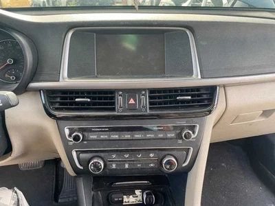 Bisel de ventilación de CA para tablero central 2016 17 18 19 20 Kia Optima Foto 1 de 4