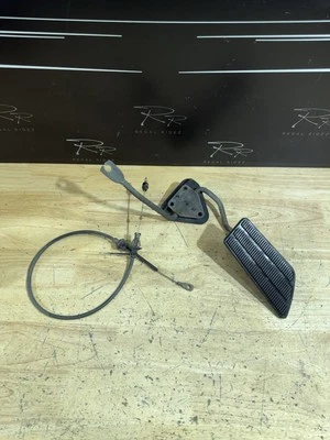 Педаль газа для грузовика 1988-1994 C/K Chevrolet Silverado GMC Sierra от оригинального производителя GM 350 - Изображение 1 из 4
