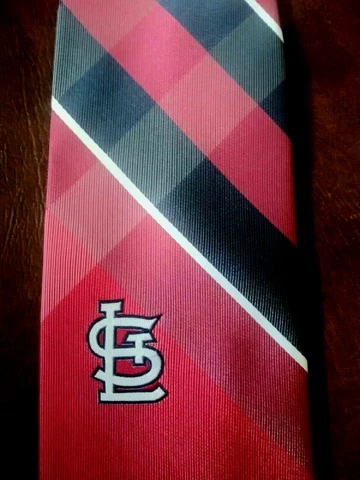 NEW w/tags St. Louis Cardinals Tie Licensed MLB Baseball Necktie Cover