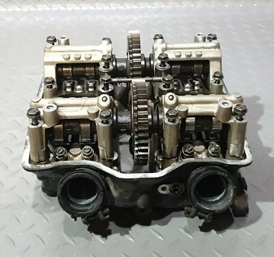 ♻️ Honda VFR 400 NC24 1987 1988 Front Cylinder Head with Camshafts & Valves ♻️ - Image 1 of 4