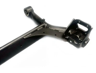 Essieu arrière Ford Fiesta IV, MK4 FL (JA_, JB_) 1999-2003 après lifting - Photo 1/4