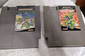 Vintage NES Teenage Mutant Ninja Turtles 1 & 2 Arcade Game Lot Untested - Picture 1 of 8