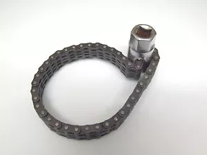 Llave de filtro de aceite con correa de cadena de acero ancha - diapositiva de hasta 5,3" (135 mm) - Imagen 1 de 4