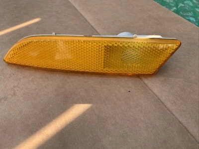 Оригинальный передний левый габаритный фонарь на бампер со стороны водителя для Chrysler Crossfire 2004-2008 годов выпуска - Изображение 1 из 4