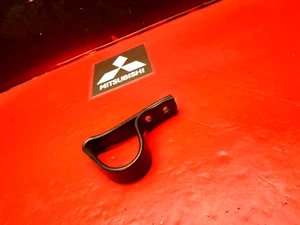 01 02 03 04 05 MITSUBISHI ECLIPSE SPYDER CORREA DE MALETERO CONVERTIBLE FABRICANTE DE EQUIPOS ORIGINALES NEGRO - Imagen 1 de 3