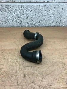 VW Passat [00-05] 1.9 Diesel Turbo Intecooler Pipe Hose - 8D0145828 - Picture 1 of 6
